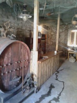 oskorusno, wine, holidays